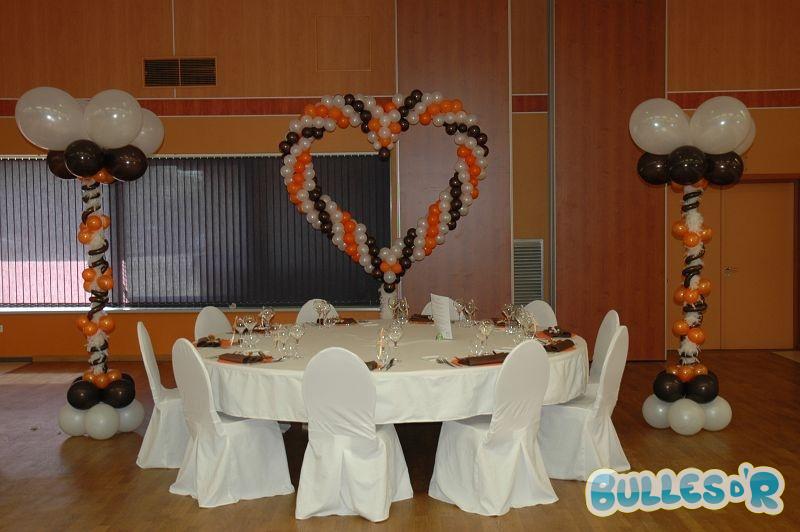 Bulles_d_R_L_univers_du_ballon_Decoration_mariage_ballons__blanc_chocolat_orange__5_-604